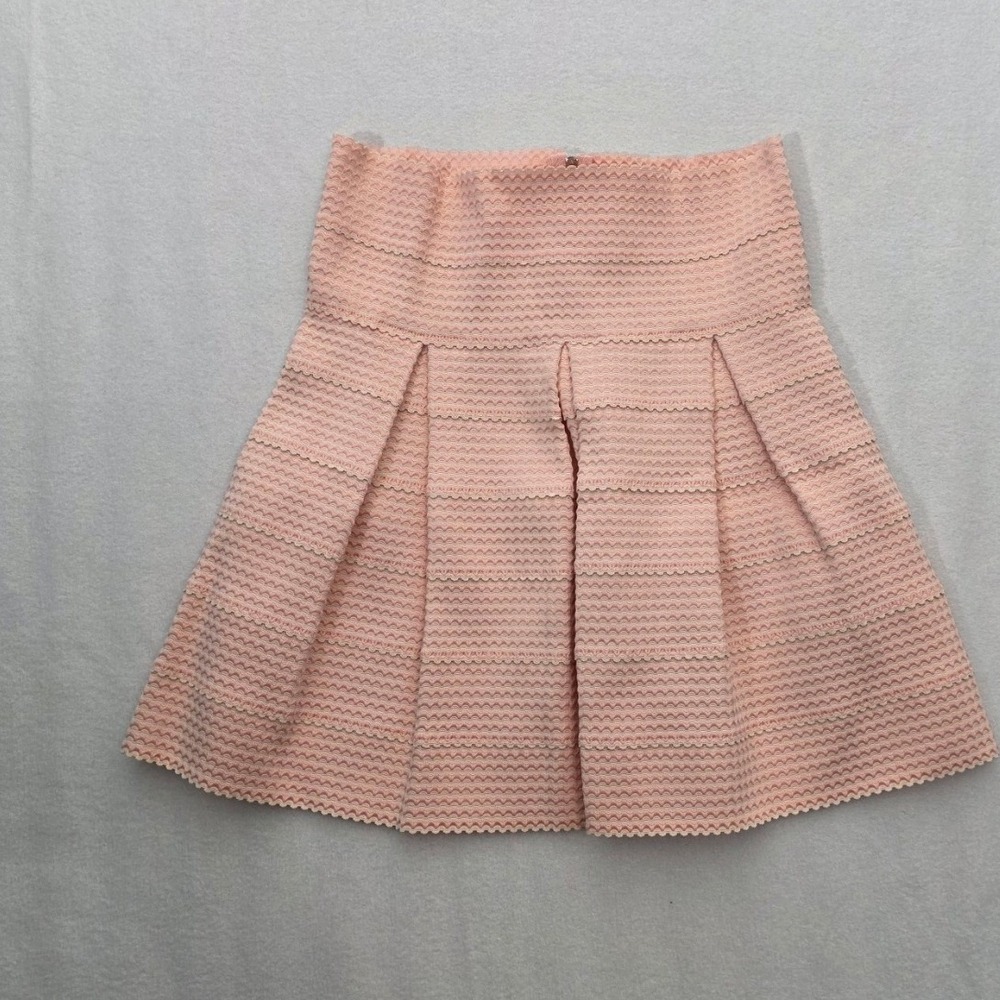 Petit Gateau Skirt Pleated XL Peach Pink Textured Skater Scallop Mini 100HWB